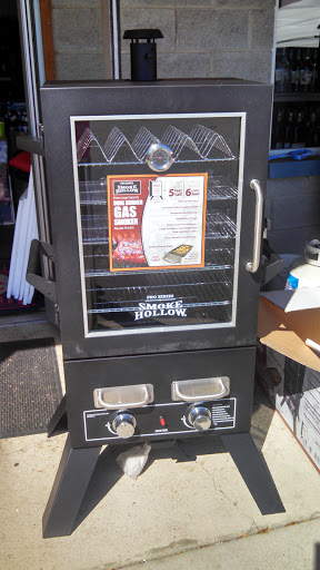 Wine Store «Gordonsville Discount Liquors», reviews and photos, 482 Gordonsville Hwy, Gordonsville, TN 38563, USA