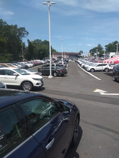 Car Dealer «Colonial Nissan Inc», reviews and photos, 117 Bustleton Pike, Feasterville-Trevose, PA 19053, USA