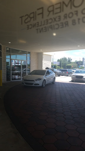 Car Dealer «Dodge Chrysler Jeep of Winter Haven», reviews and photos, 299 Cypress Gardens Blvd, Winter Haven, FL 33880, USA