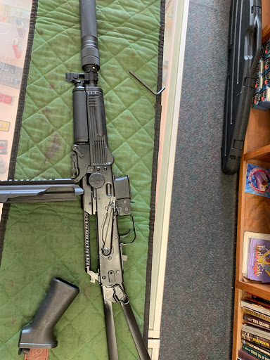 Gun Shop «Bergen Sporting Goods», reviews and photos, 649 Bergen Blvd, Ridgefield, NJ 07657, USA