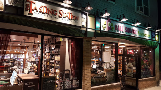 Liquor Store «Ball Square Fine Wines», reviews and photos, 716 Broadway, Somerville, MA 02144, USA