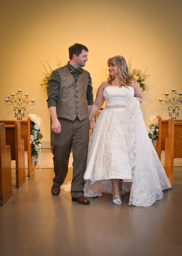 Bridal Shop «The Barefoot Bride», reviews and photos, 4726 Poplar Ave #4, Memphis, TN 38117, USA