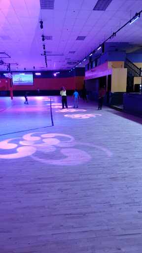 Bowling Alley «Metro Fun Center», reviews and photos, 1959 Metropolitan Pkwy SW, Atlanta, GA 30315, USA