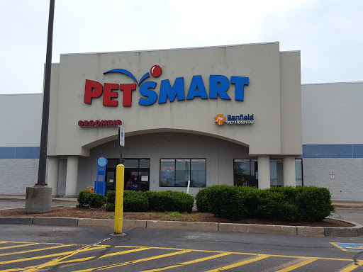 Pet Supply Store «PetSmart», reviews and photos, 1276 Bald Hill Rd, Warwick, RI 02886, USA