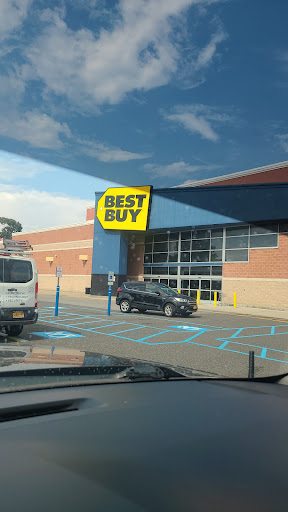 Electronics Store «Best Buy», reviews and photos, 1851 Sunrise Hwy, Bay Shore, NY 11706, USA