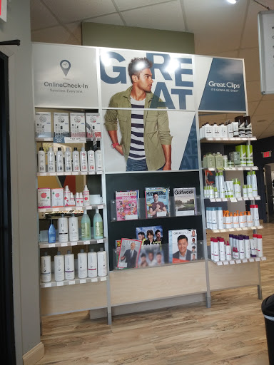 Hair Salon «Great Clips», reviews and photos, 1680 Commerce Ct, River Falls, WI 54022, USA