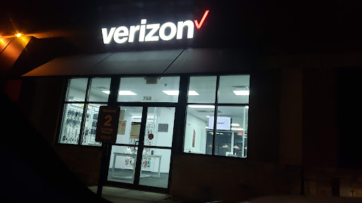 Cell Phone Store «GoWireless Verizon Authorized Retailer», reviews and photos, 758 Gardner Rd, Springboro, OH 45066, USA