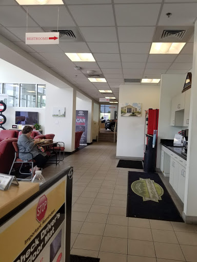 Toyota Dealer «Northshore Toyota», reviews and photos, 68500 Hwy 190 Service Rd, Covington, LA 70433, USA