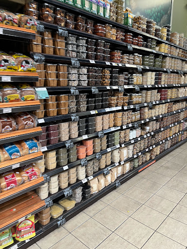 Natural Foods Store «Lassens Natural Foods & Vitamins», reviews and photos, 4071 E Main St, Ventura, CA 93003, USA