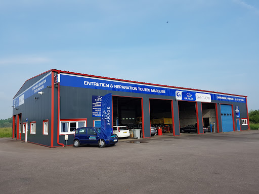 Photo 1 - Courcelles Autos