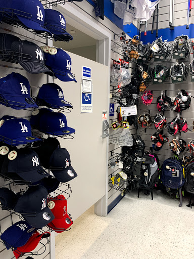 Sporting Goods Store «BIG 5 SPORTING GOODS», reviews and photos, 2421 W Rosecrans Ave, Gardena, CA 90249, USA