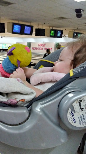 Bowling Alley «Linn Lanes Bowling Center», reviews and photos, 2250 S Main Rd, Lebanon, OR 97355, USA