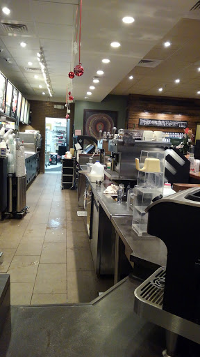 Coffee Shop «Starbucks», reviews and photos, 2034 N Highland Ave, Jackson, TN 38305, USA