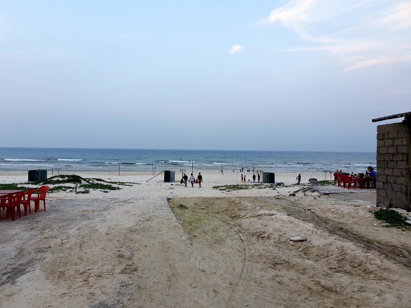 Fotografie cu Le Thuy Beach amplasat într-o zonă naturală