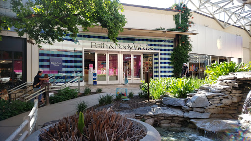 Beauty Supply Store «Bath & Body Works», reviews and photos, 15900 La Cantera Pkwy, San Antonio, TX 78256, USA