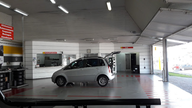 Av. Mal. Floriano Peixoto, 3228 - Rebouças, Curitiba - PR, 80220-000, Brasil