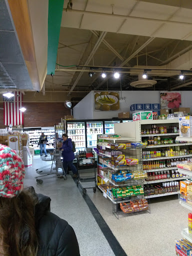 Greengrocer «Hyde Park Produce Market», reviews and photos, 1226 E 53rd St, Chicago, IL 60615, USA