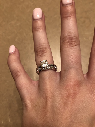 Bridal Shop «Hayes Jewelers», reviews and photos, 5456 Cottage Hill Rd, Mobile, AL 36609, USA