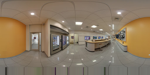 Chevrolet Dealer «Ed Bozarth Chevrolet Company, Inc. - Aurora Dealership», reviews and photos, 2001 S Havana St, Aurora, CO 80014, USA