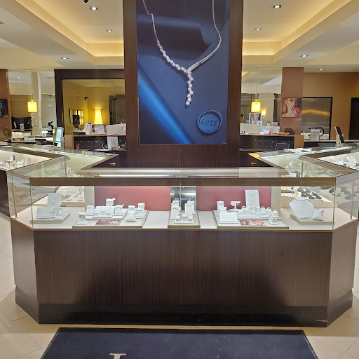 Jewelry Store «Jared The Galleria of Jewelry», reviews and photos, 300 Hylan Dr, Rochester, NY 14623, USA