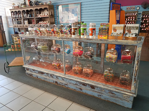 Coffee Shop «Downtown Video & You Maka Me HOT Coffee Roasting Company», reviews and photos, 101 NE 1st Ave, Mineral Wells, TX 76067, USA