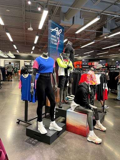 Sporting Goods Store «Nike Factory Store», reviews and photos, 6800 N 95th Ave #590, Glendale, AZ 85301, USA
