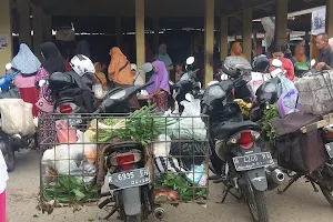 Pasar Wage Desa Kalisalak image