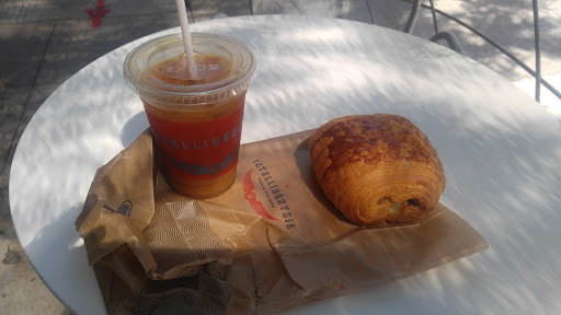 Coffee Shop «Intelligentsia Coffee Millennium Park Coffeebar», reviews and photos, 53 E Randolph St, Chicago, IL 60601, USA