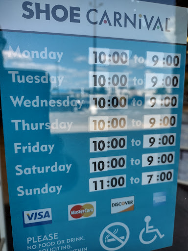 Shoe Store «Shoe Carnival», reviews and photos, 3050 Beeline Rd, Holland, MI 49424, USA