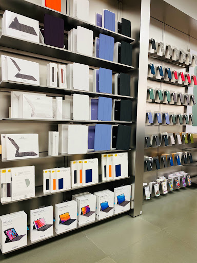 Computer Store «Apple Fair Oaks», reviews and photos, 11750 Fair Oaks Mall, Fairfax, VA 22033, USA