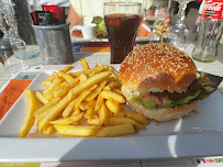 Hamburger du Restaurant français Le Tonneau à Bourg-Saint-Maurice - n°15