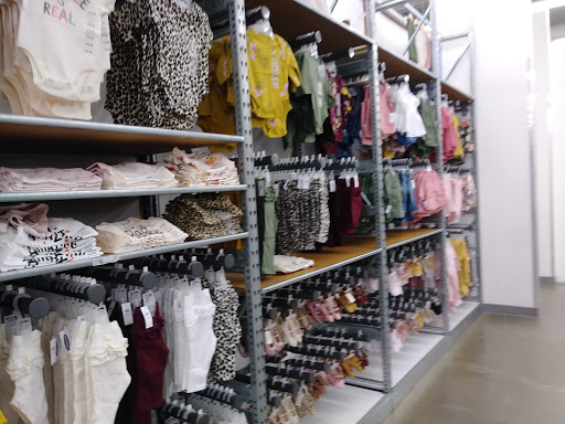 Clothing Store «Old Navy», reviews and photos, 159-18 Jamaica Ave, Jamaica, NY 11432, USA