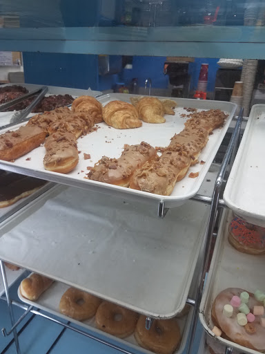 Donut Shop «Heavenly Donuts», reviews and photos, 1915 N Lombard St, Portland, OR 97217, USA