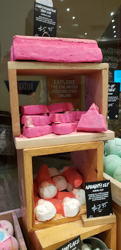Cosmetics Store «Lush Cosmetics», reviews and photos, 1 Mohegan Sun Blvd, Uncasville, CT 06382, USA