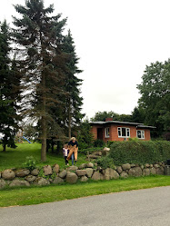 Esters House