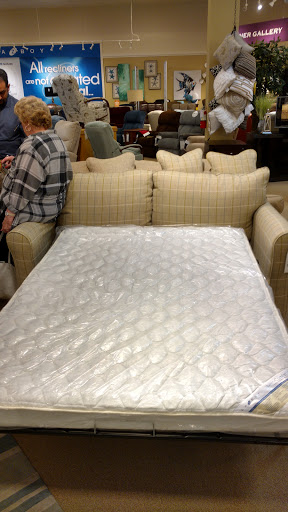 Furniture Store Â«La-Z-Boy Furniture GalleriesÂ», reviews and photos