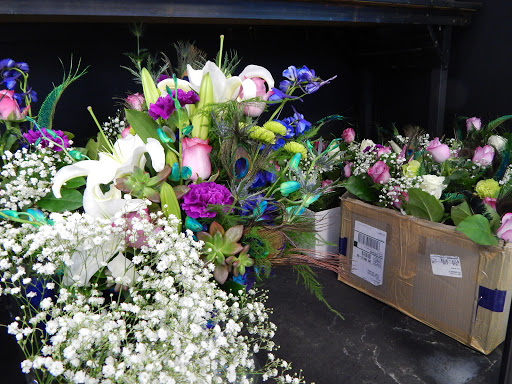 Florist «Anthony Market Flowers», reviews and photos, 402 W Court St, Flint, MI 48503, USA