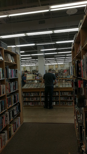 Book Store «Half Price Books», reviews and photos, 17145 W Bluemound Rd, Brookfield, WI 53005, USA