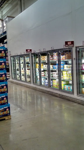 Shopping Mall «Brandywine Square Shopping Center», reviews and photos, Quarry Rd & U.S. 30, Downingtown, PA 19335, USA