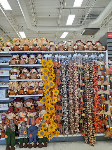 Craft Store «Michaels», reviews and photos, 18 Watertower Plaza, Leominster, MA 01453, USA