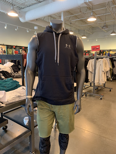 Clothing Store «Under Armour Factory House», reviews and photos, 5524 New Fashion Way #400, Charlotte, NC 28278, USA