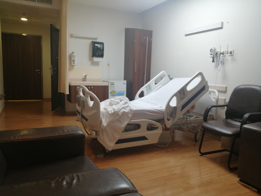 Al Mana Hospital- Tower 1 main entry 