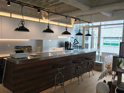 トレーニングしている女性