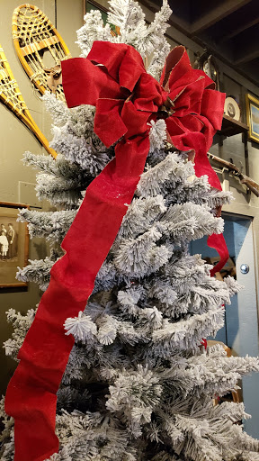 American Restaurant «Cracker Barrel Old Country Store», reviews and photos, 1301 League Line Rd, Conroe, TX 77304, USA