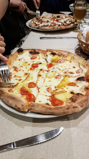 Ristorante Pizzeria Di Cotte e di Crude in Segrate, Città Metropolitana di Milanoo