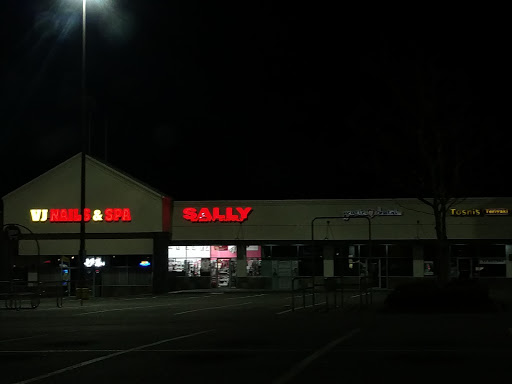 Beauty Supply Store «Sally Beauty», reviews and photos, 305 SE Everett Mall Way #19, Everett, WA 98208, USA