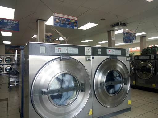 Laundromat «Quick N Clean», reviews and photos, 3175 Yorba Linda Blvd, Fullerton, CA 92831, USA