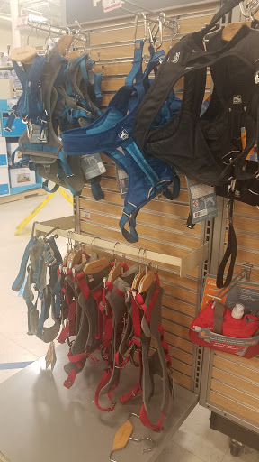 Pet Supply Store «PetSmart», reviews and photos, 1110 Hospitality Dr, Rock Hill, SC 29730, USA