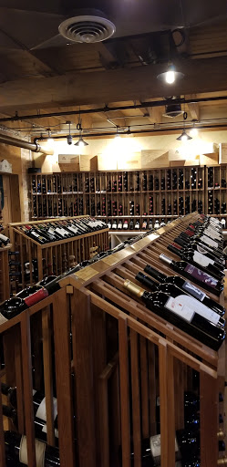 Wine Store «The Wine Exchange», reviews and photos, 1 Illinois St # 120, St Charles, IL 60174, USA
