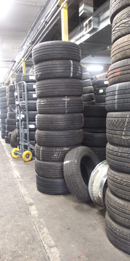 Yumuri Tire Center